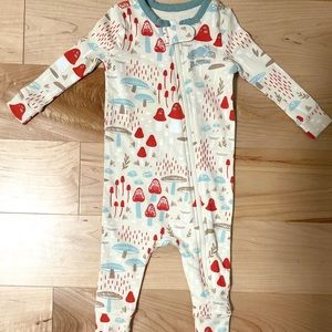 Roots Baby 0-3m Nature Sleeper. Brand new, tags pulled off by accident.